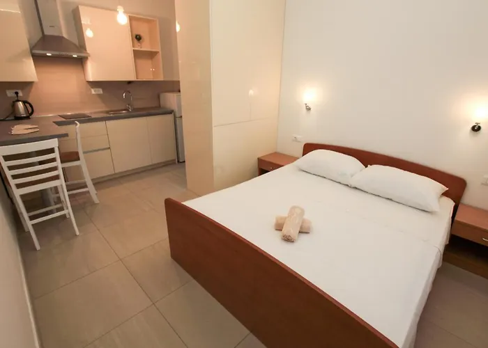 بيت ضيافة Ruzmarin Selca (Brac)